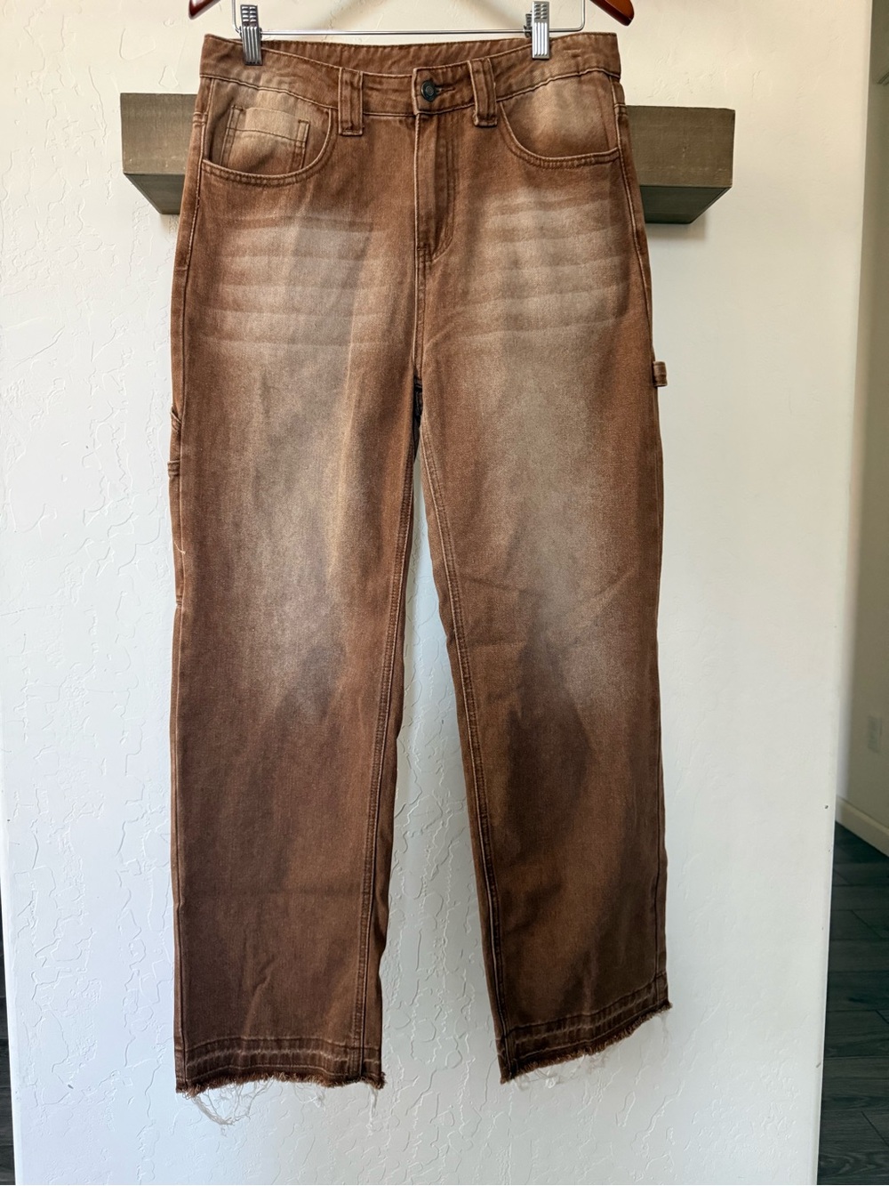 Manfinity|Brown Carpenter Cargo Pants-Wide leg jeans in size small•closet staple